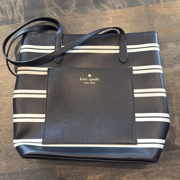 Kate Spade New York Daily Tote - Picture 2 of 4